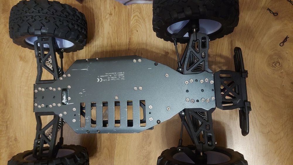 Model rc Jamara Ice Tiger skala 1:10