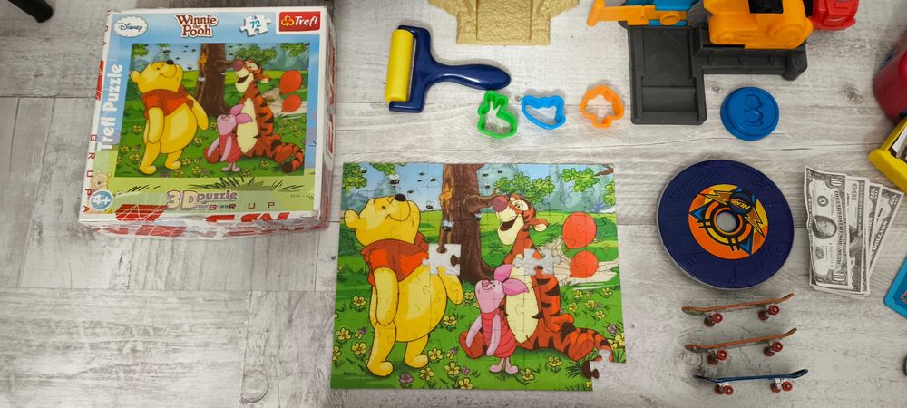 Zestaw Play-Doh, ŚMIECIARKA, PUZZLE 3D Wieża Eiffla, Kasa Fiskalna.