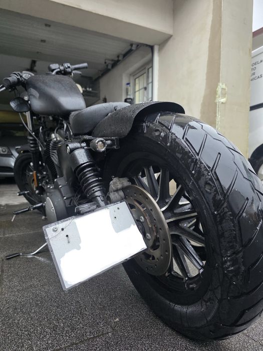 Harley-Davidson  883N Iron