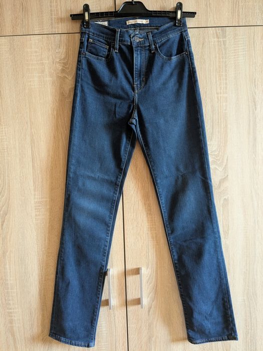 Жіночі джинси Levi's 724 модель