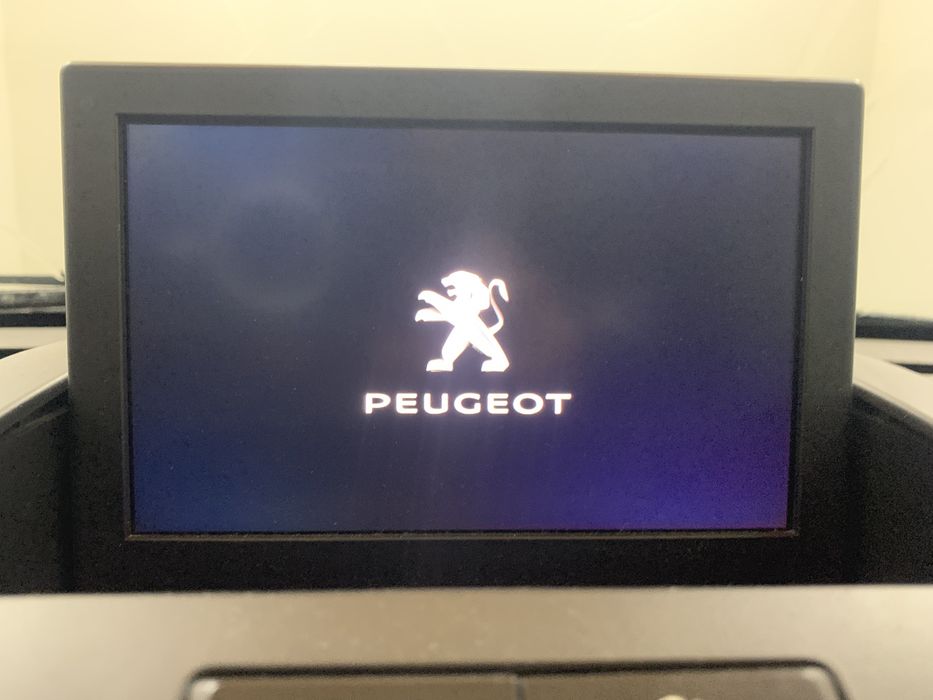 Дисплей навігації Пежо 3008 5008 экран монитор GPS