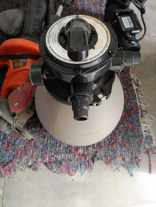 Monobloco com bomba QP 300 EM PRÉ-FILTRO para piscinas