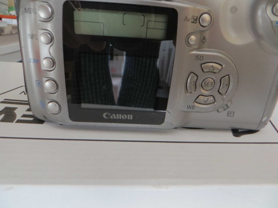 Aparat Canon ds 6041