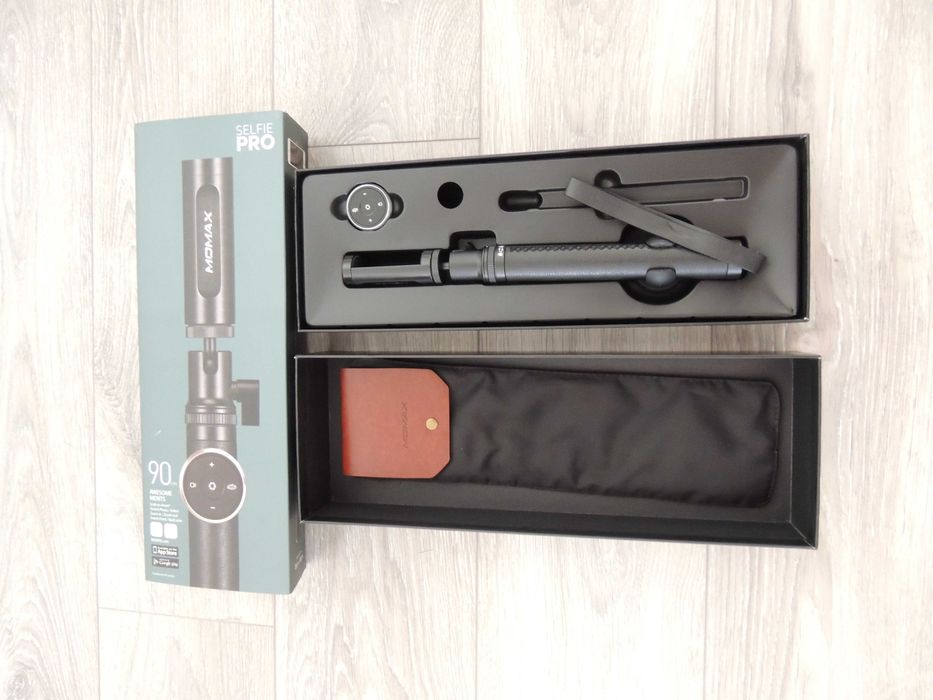 Selfie Pro Stick Momax 90 cm