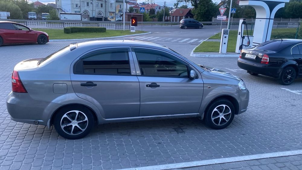 Авто продажа легкови