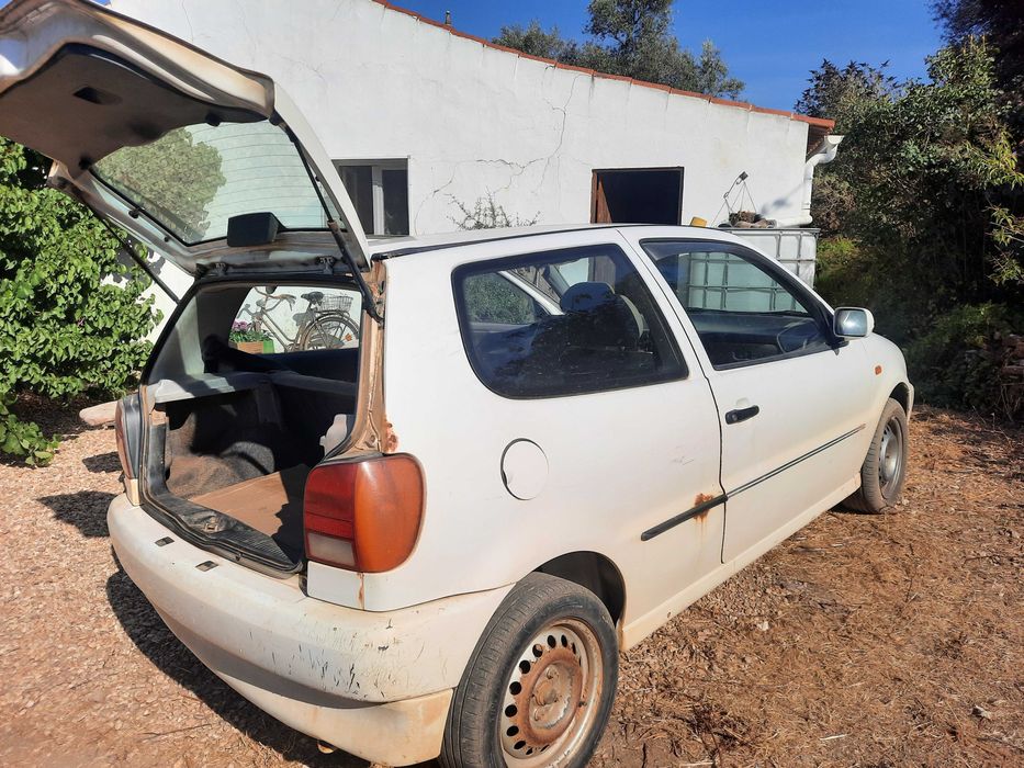 VW Polo 1998 - 700€ negociáveis