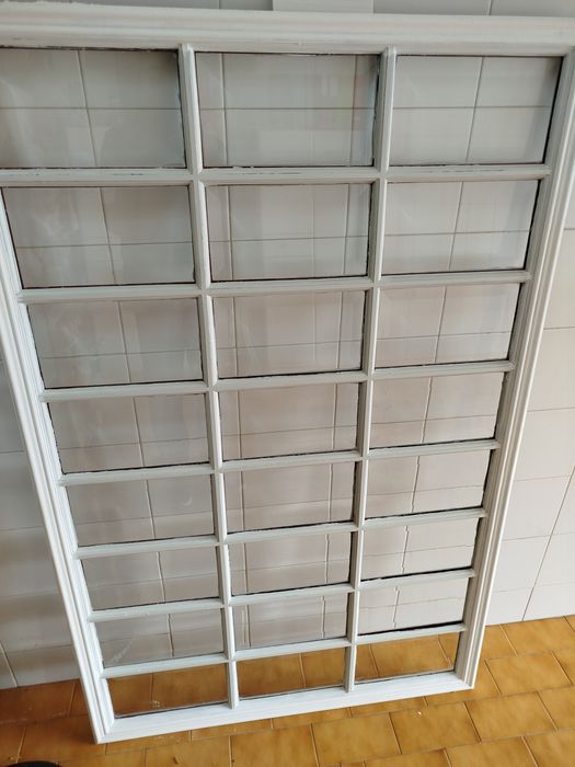 Vitral com vidros lapidados