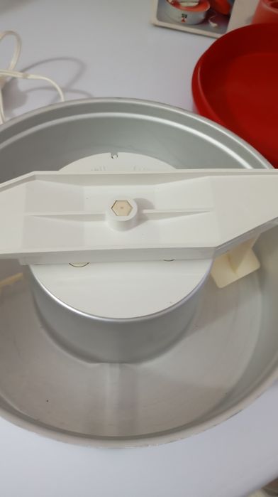 Máquina vintage Soubetiére para fazer gelados