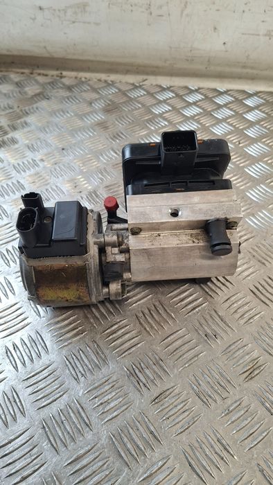 Pompka Kompresor Zawieszenia Citroen C5 2.0Hdi