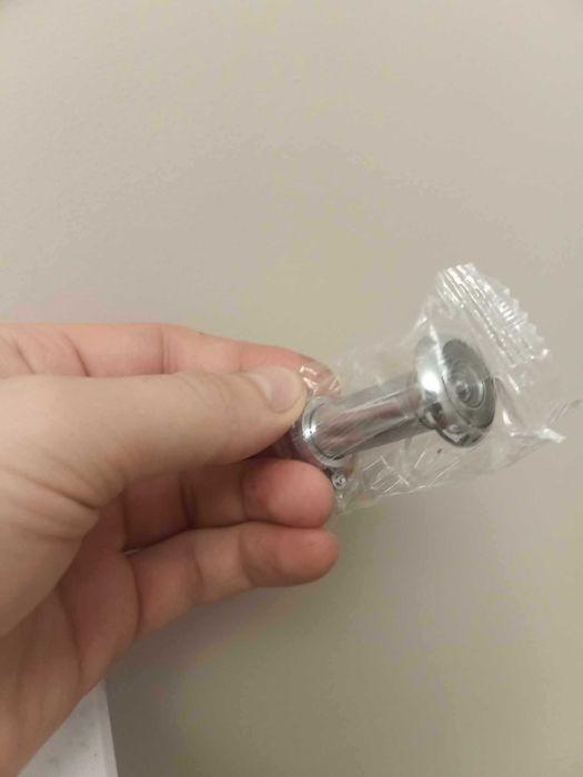 Wizjer do drzwi - nowy