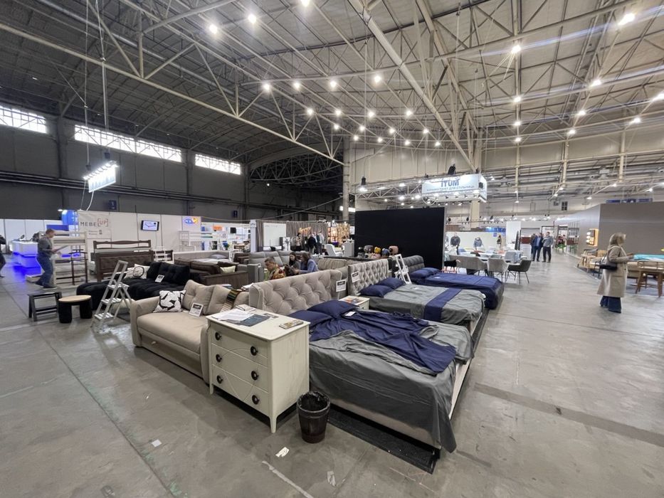 Швидка та якісна збірка меблів JYSK IKEA Епіцентр шафи, кухні, столи, стільці. Викуп, доставка та збірка під ключ!