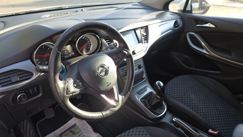 Astra K 1.6cdti 2018 nacional