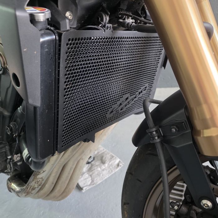 Honda CB650R E-Clutch 2025