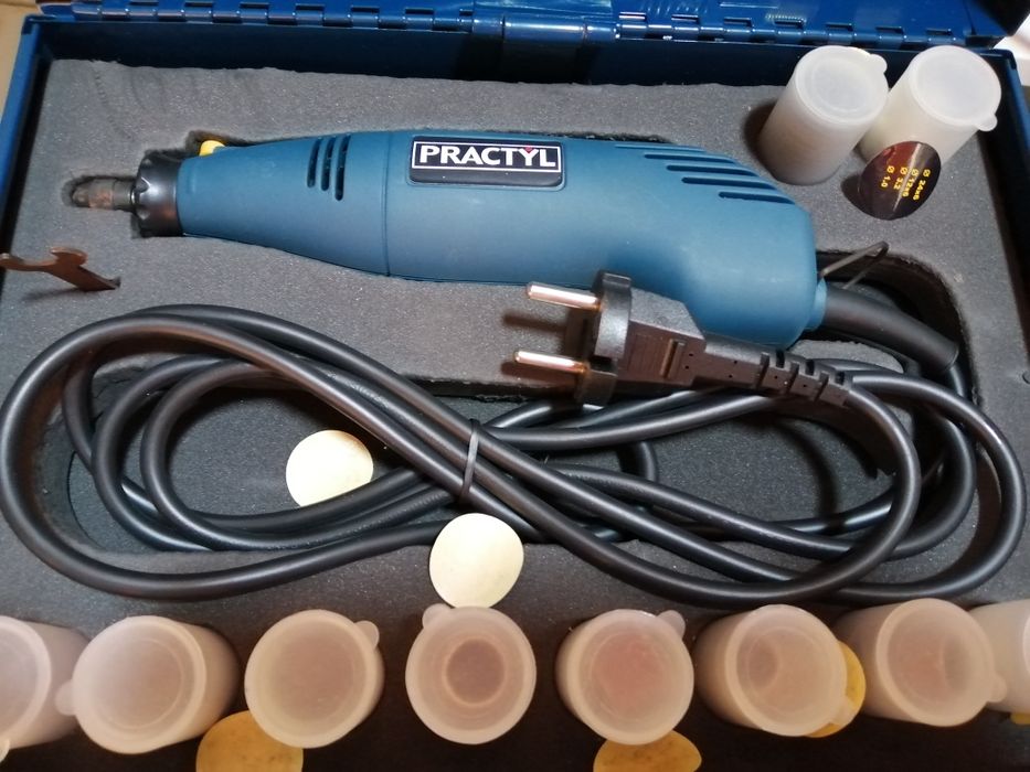 Máquina de precisão64752113932035121