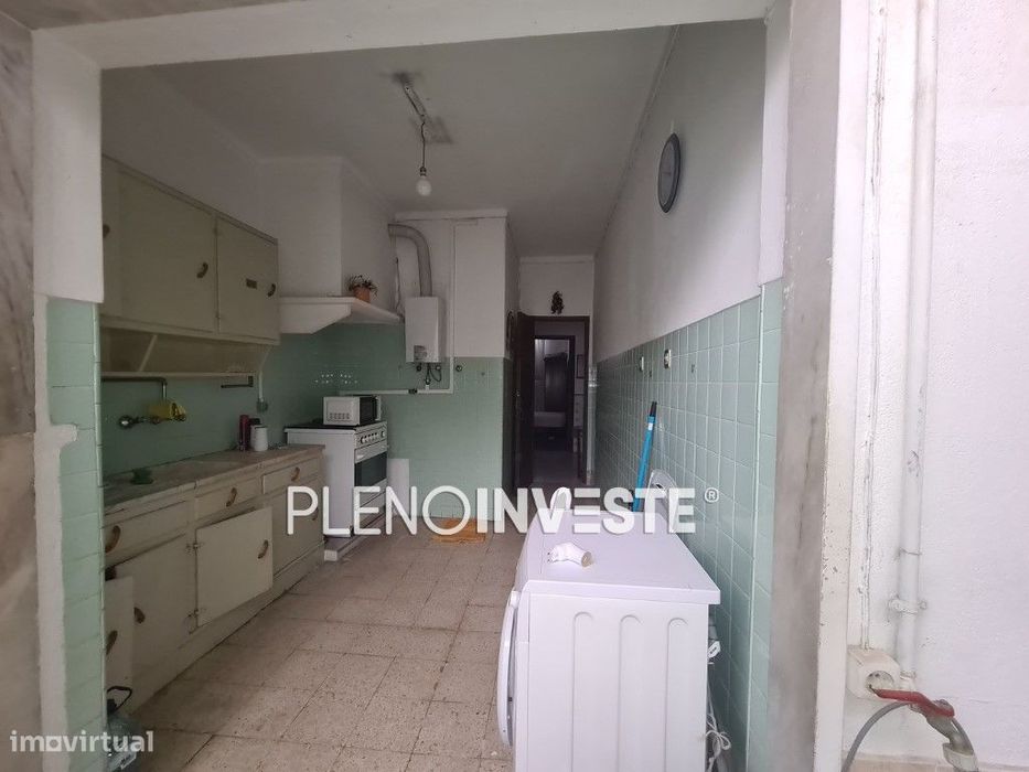Apartamento T2 com Quintal no Laranjeiro