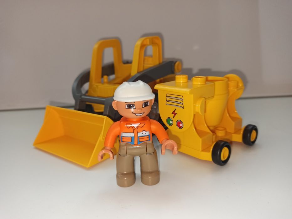 Lego Duplo betoniarka spychacz  robotnik