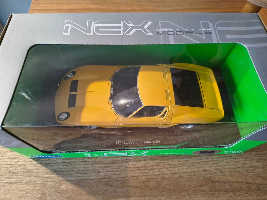 Lamborghini Miura 1:18 welly