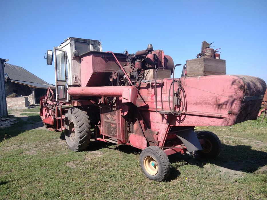 Продам комбайн Фергюсон