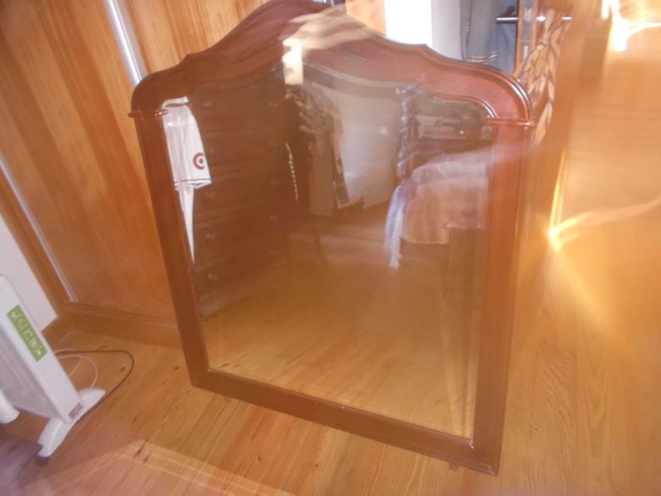 Espelho belíssimo para adaptar a um móvel