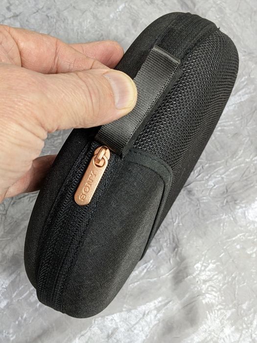 Чохол для навушників SONY WH-1000XM2 / WH-1000XM3 / WH-1000XM4 .