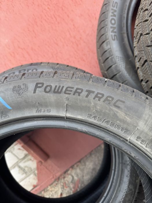 Шины зима 245/45/17 как новые !