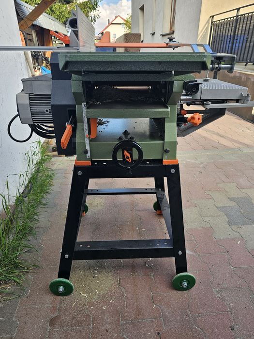 Heblarko grubościówka DeWalt DW 1150