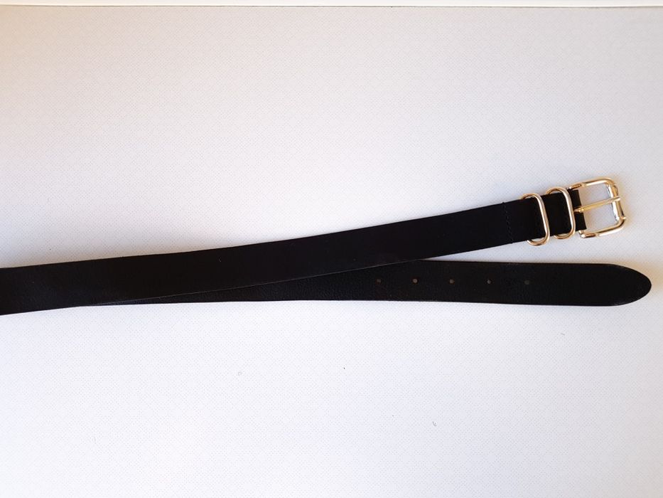 Czarny skórzany pasek Esprit skóra damskie akcesoria złote elementy