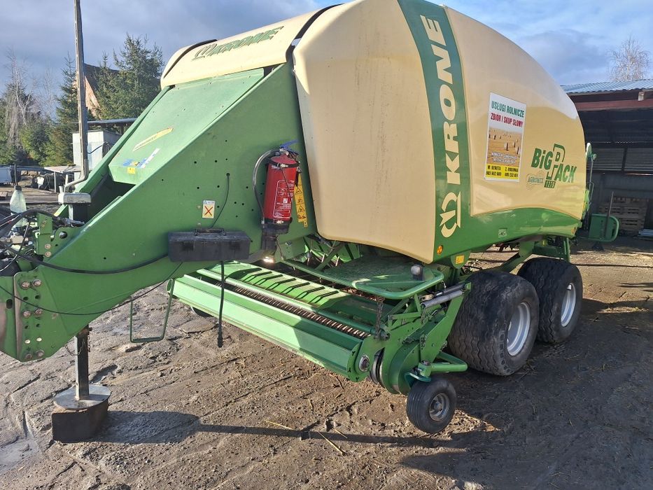 Prasa KRONE Big pack 1270 duża kostka.