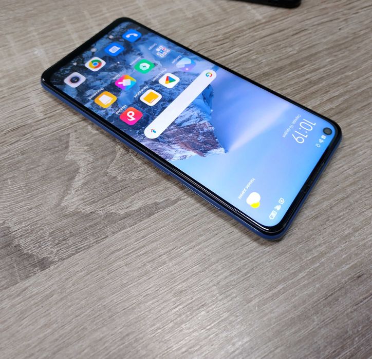 Телефон Redmi Note 9 на 4/128Gb в дуже хорошому стані