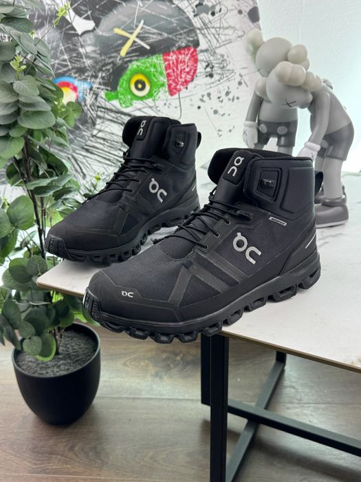 Зимові ботінки On Cloudrock Waterproof 42.5 розмір Е17461