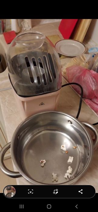 Попкорниця/попкорница