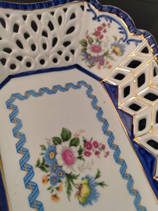 Decorative Tableware64738413411841123
