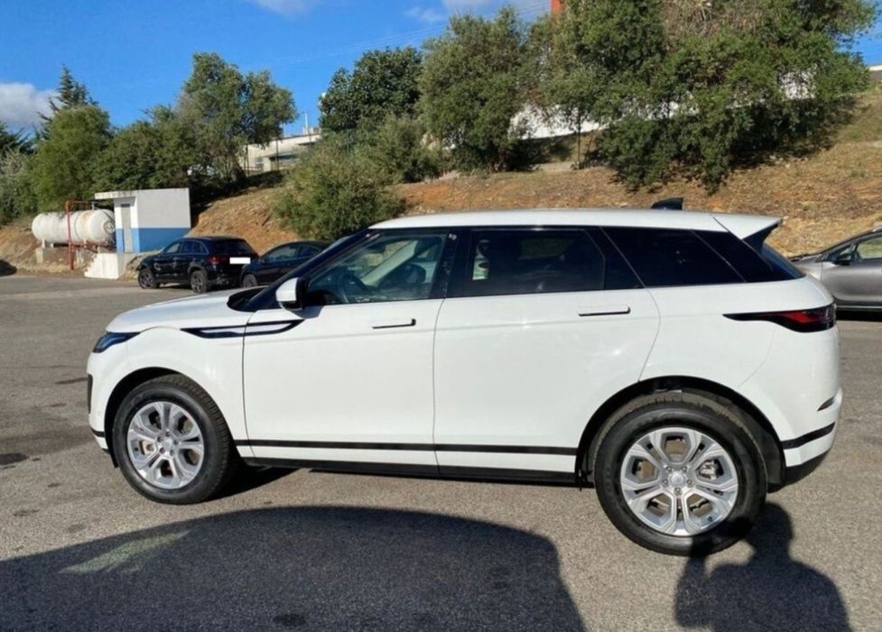 Range Rover Evoque 2021 Híbrido com 16.500 Km trabalha e anda.