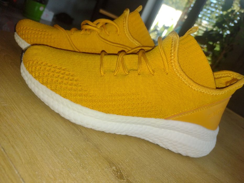 Nowe sportowe buty BIANCO r.36 (dł.wkładki 23cm)