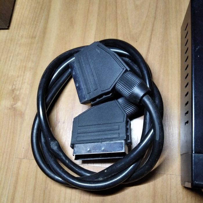 Тюнер Eurosky es4100