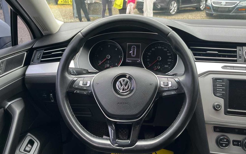 Volkswagen Passat 2016