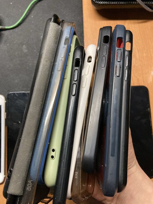 Телефони одним лотом