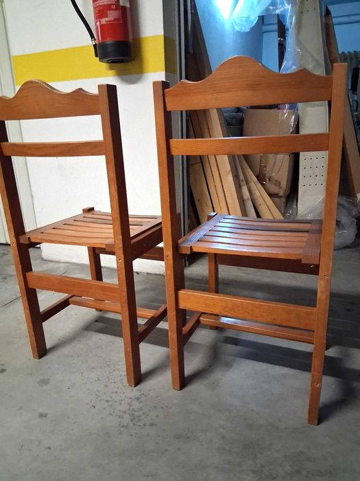 Cadeiras em madeira maciça - leve64739554317059123