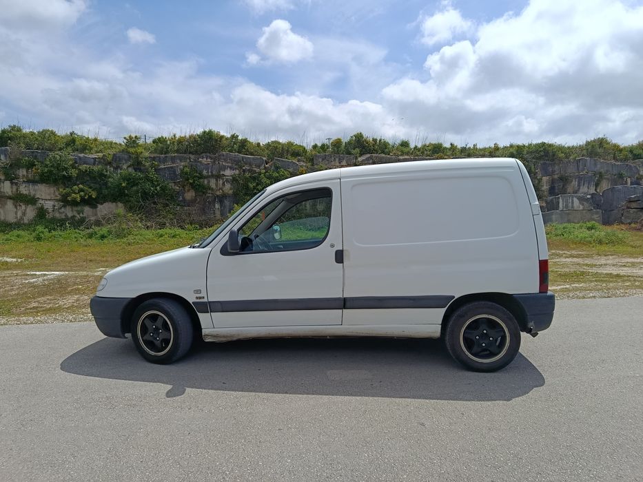 Peugeot partner 2.0hdi excelente