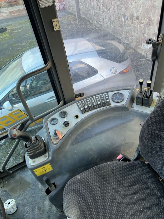 Екскаватор-навантажувач cukurova 888