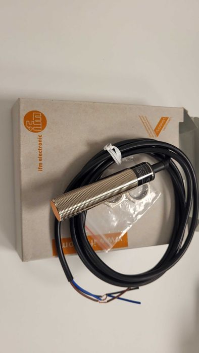 Sensor indutivo
IG5357
IGA3005-APKG64739017259907122