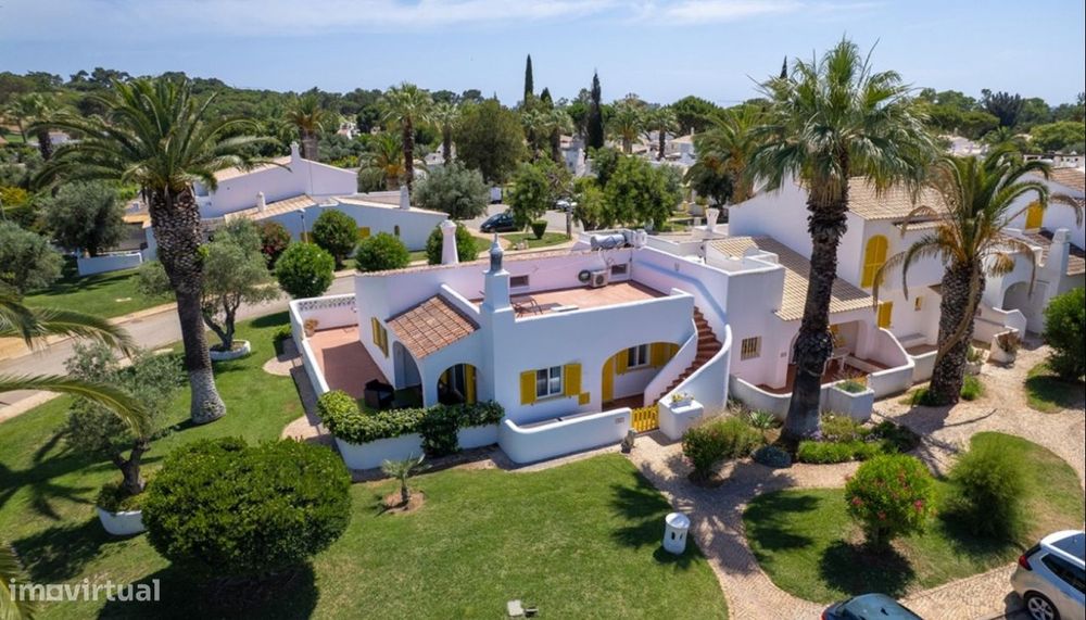 Moradia V3, em condomínio, à venda, no Triângulo Dourado, Algarve