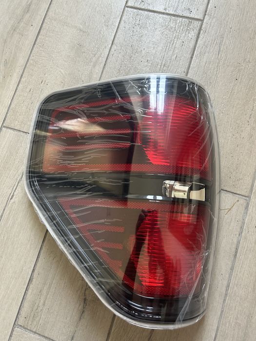 Ford f150 rok 2009-14 lampa tylna nowa lewa