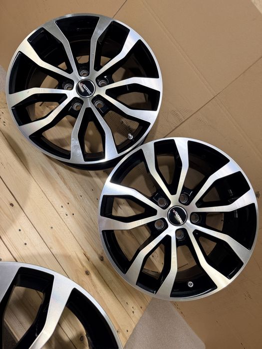 Autec Uteca alufelgi 17 cali 5x114,3 ET49 Kia, Hyundai, Mazda inne