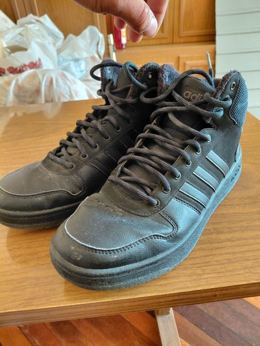 Adidas  кросовки демисезон 45-47