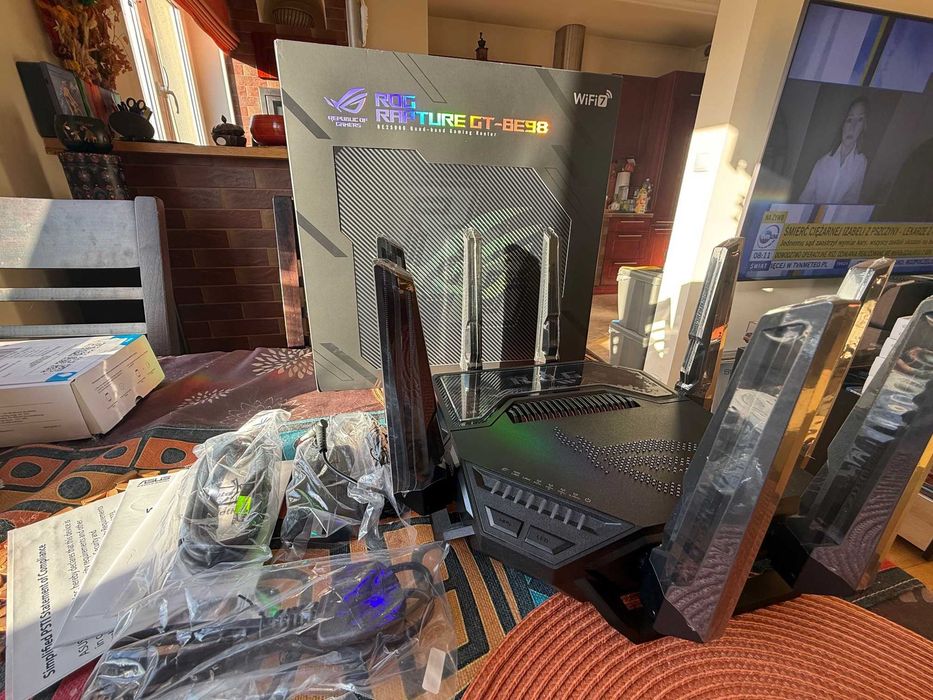 Router ASUS ROG GT-BE98 ( WiFi7 )