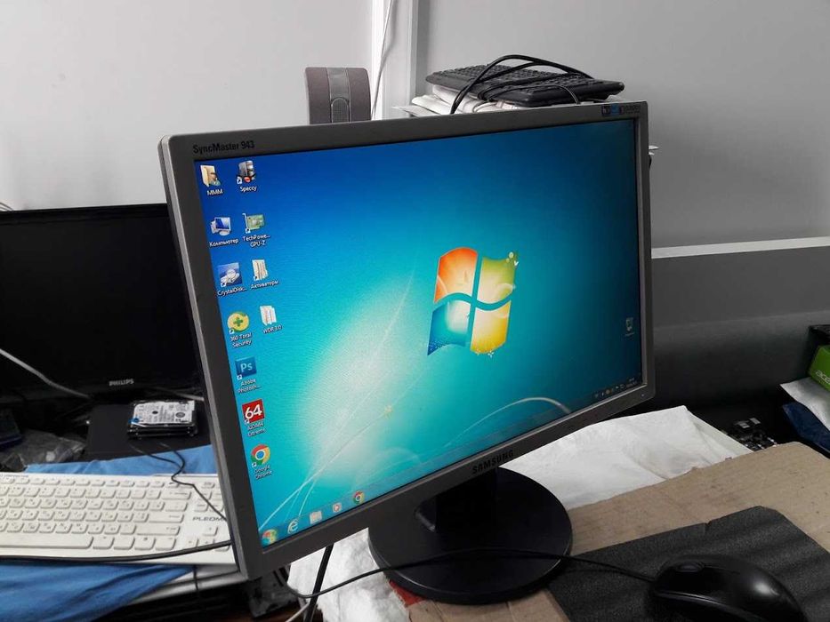 Монітор Samsung SyncMaster 943NW
