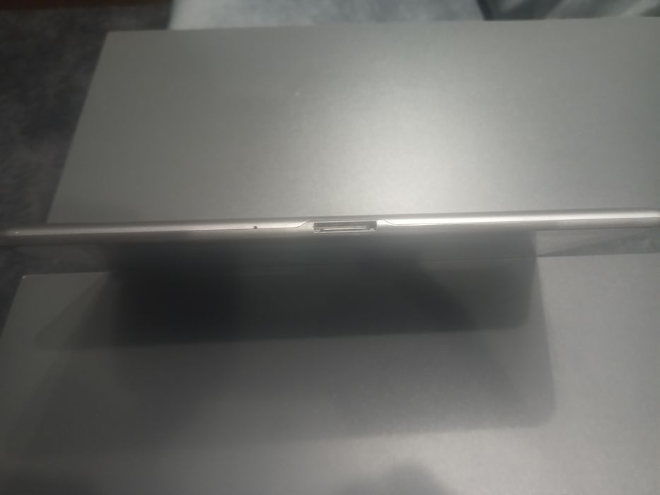 Планшет Samsung Galaxy tab 10.1