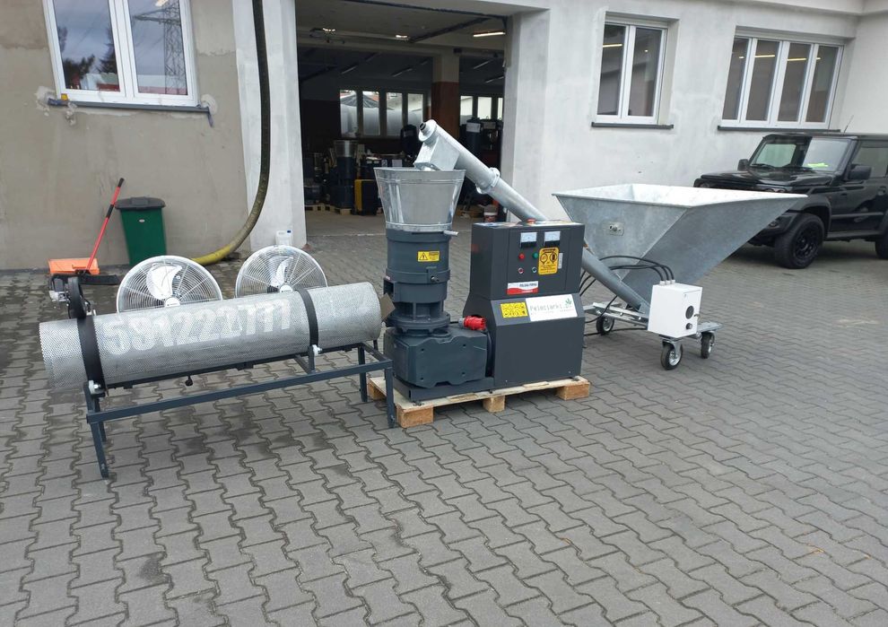 Granulator Peleciarka Pelet Sosna Granulat z Siana Pelet ze Słomy 22kW