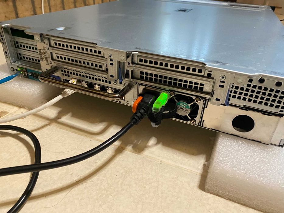 Dell Precision R7910 – serwer high‑end workstation/server
